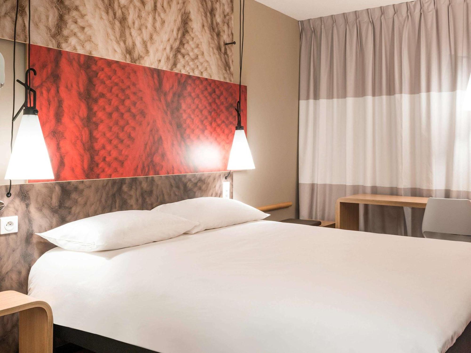 Hotel Ibis Manosque Cadarache Zewnętrze zdjęcie