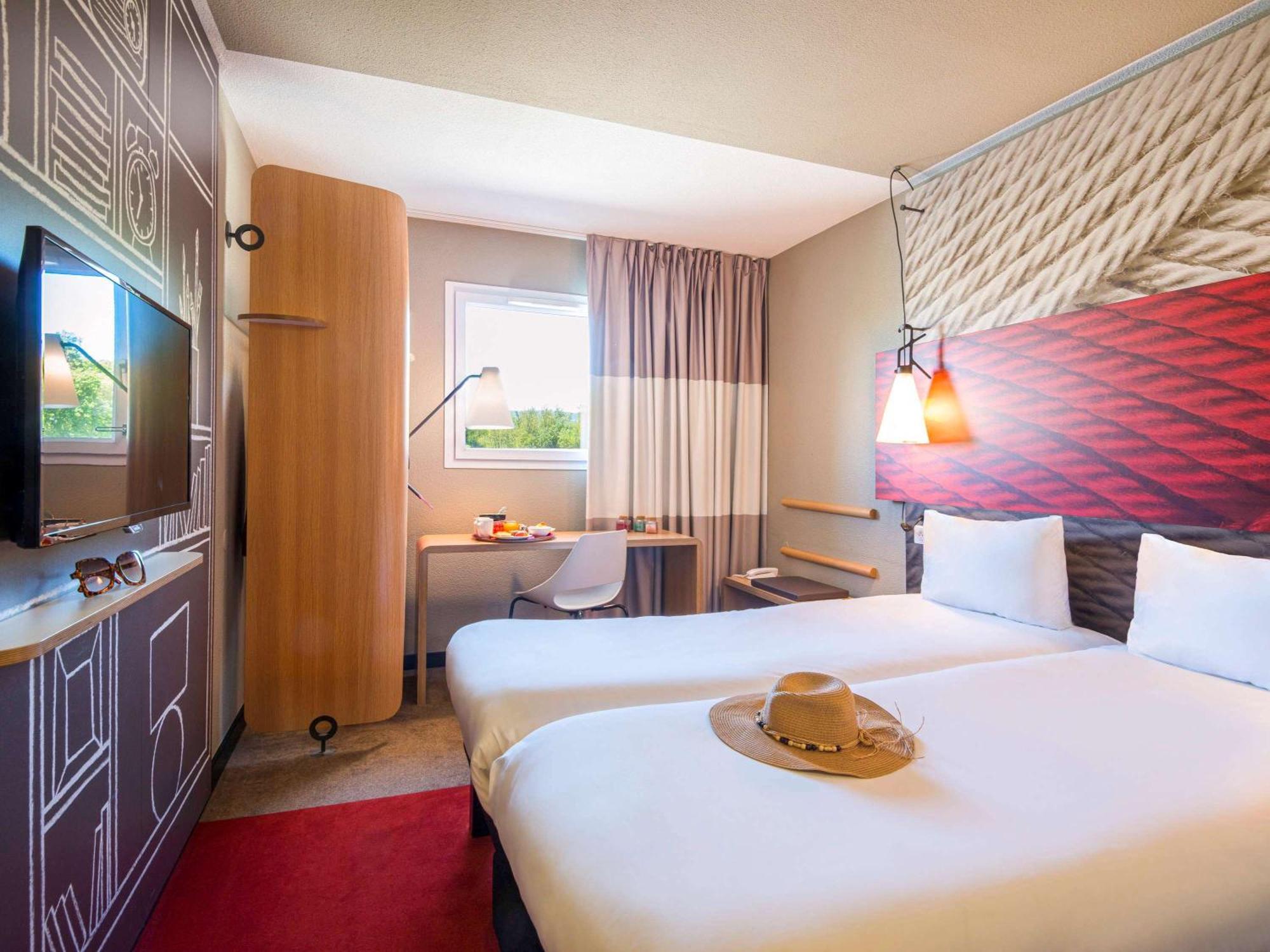 Hotel Ibis Manosque Cadarache Zewnętrze zdjęcie