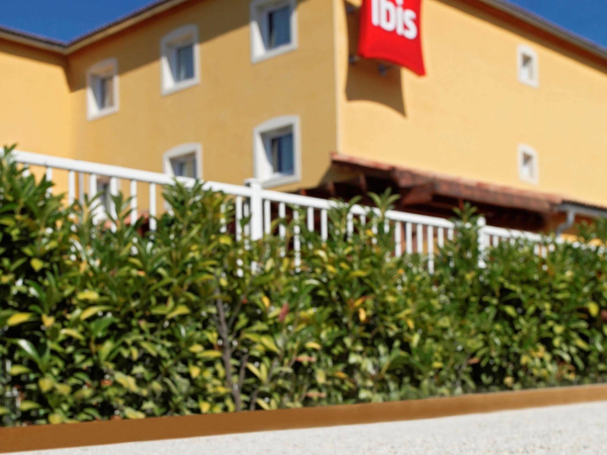 Hotel Ibis Manosque Cadarache Zewnętrze zdjęcie